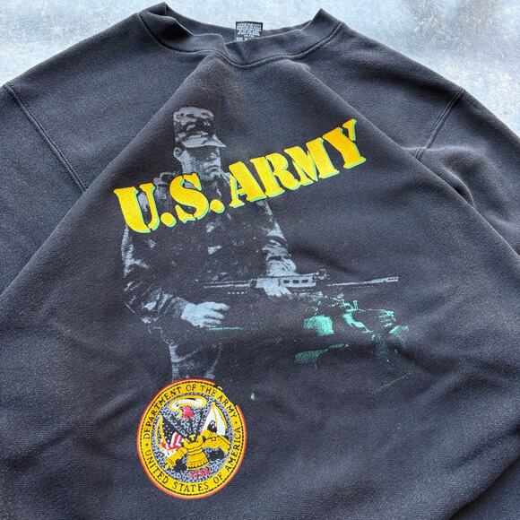 Cool Vintage US ARMY Graphic Sweatshirt - Picture 3 of 7